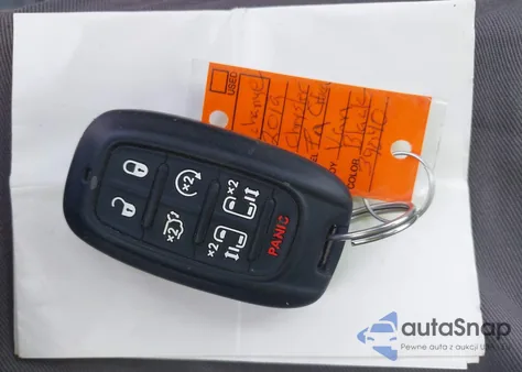 2019 Chrysler Pacifica Touring L из США, поврежденный, VIN 2C4RC1BG8KR508594